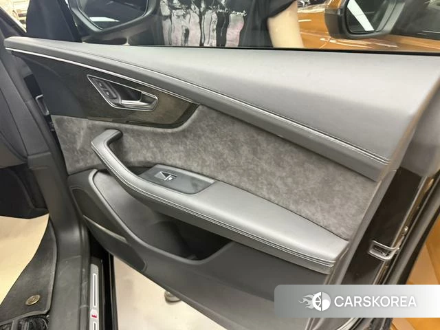 Audi Q8 id 4366070 из Китая 13