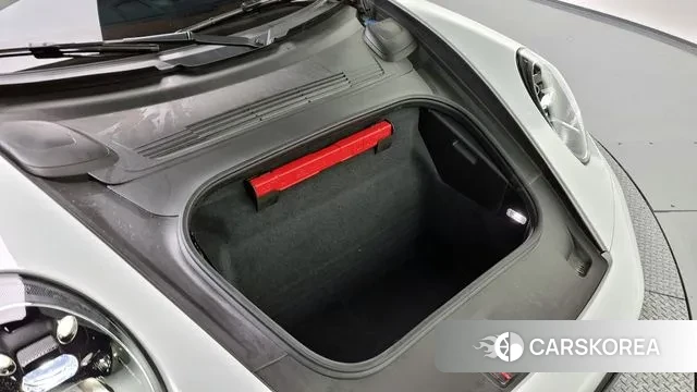 Porsche 911(992) id 2894311 из Кореи 16