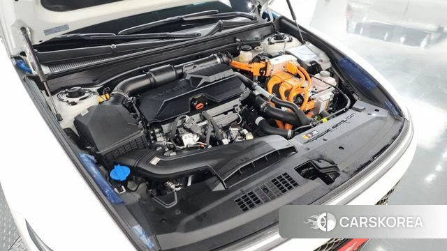 Hyundai Grandeur Hybrid (GN7) id 4222703 из Кореи 16