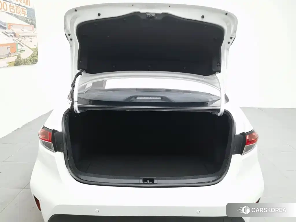 Toyota Levin id 4576321 из Китая 20