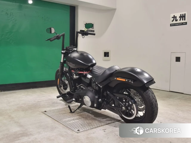 Harley-Davidson Softail Street Bob FXBB1750 id 4367863 из Японии 6