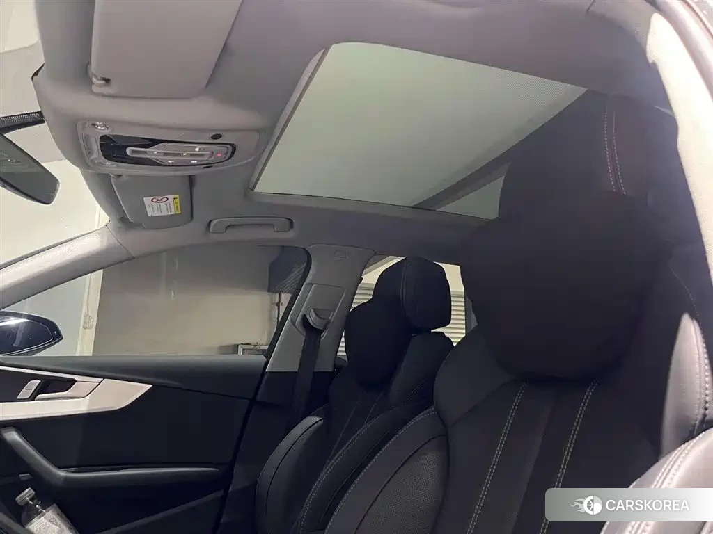 Audi A4L id 4589105 из Китая 12