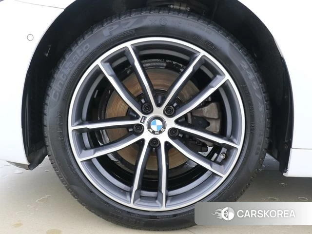 BMW 5 series id 4275819 из Китая 15