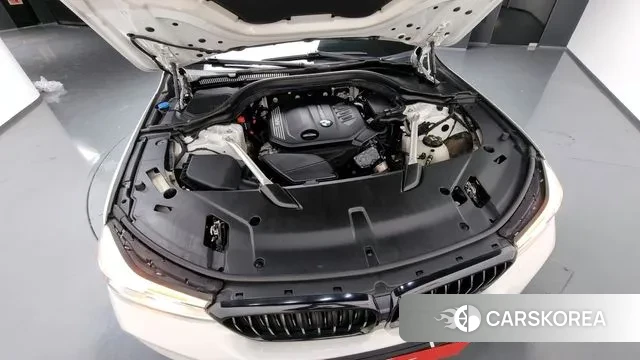 BMW 6 Series GT (G32) id 3499342 из Кореи 16