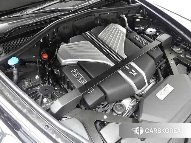 Rolls-Royce Phantom id 2989016 из Кореи 16