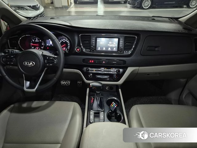 Kia The New Carnival id 4595456 из Кореи 13