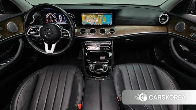Mercedes-Benz E-Class W213 id 4476860 из Кореи 31