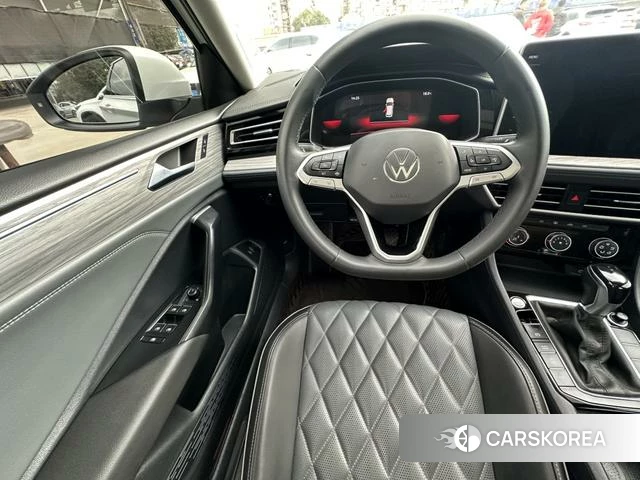 Volkswagen Sagitar id 4298170 из Китая 16