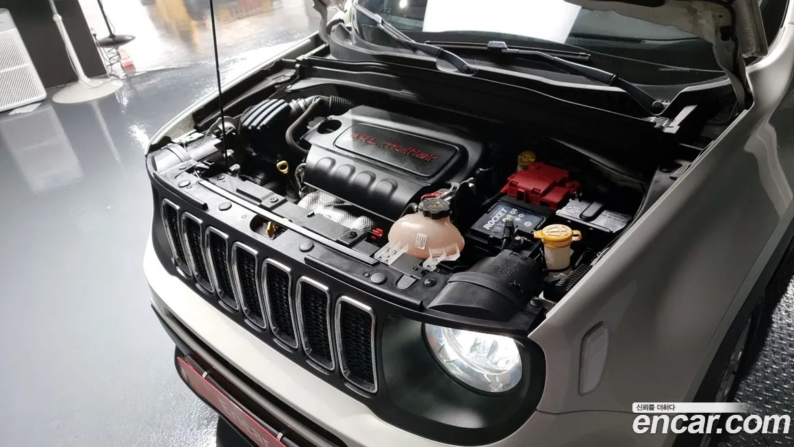 Jeep Renegade id 2177930 из Кореи 16