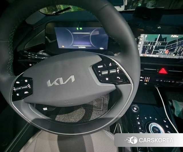 Kia Di Ol Nu Niro 2025 Белый из Кореи, фото 6