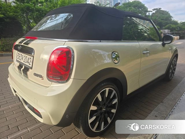 Mini Cooper S Convertible id 4339394 из Кореи 16