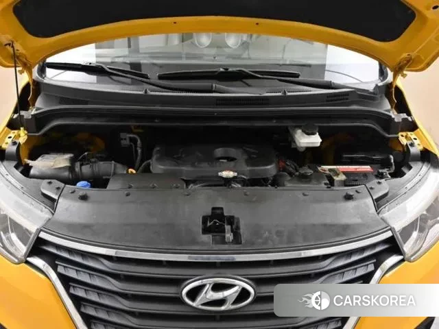 Hyundai The New Grand Starex id 2981746 из Кореи 16