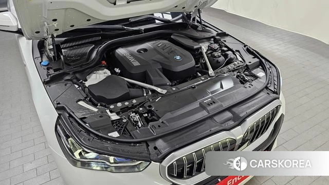 BMW 5 Series (G60) id 3870037 из Кореи 16