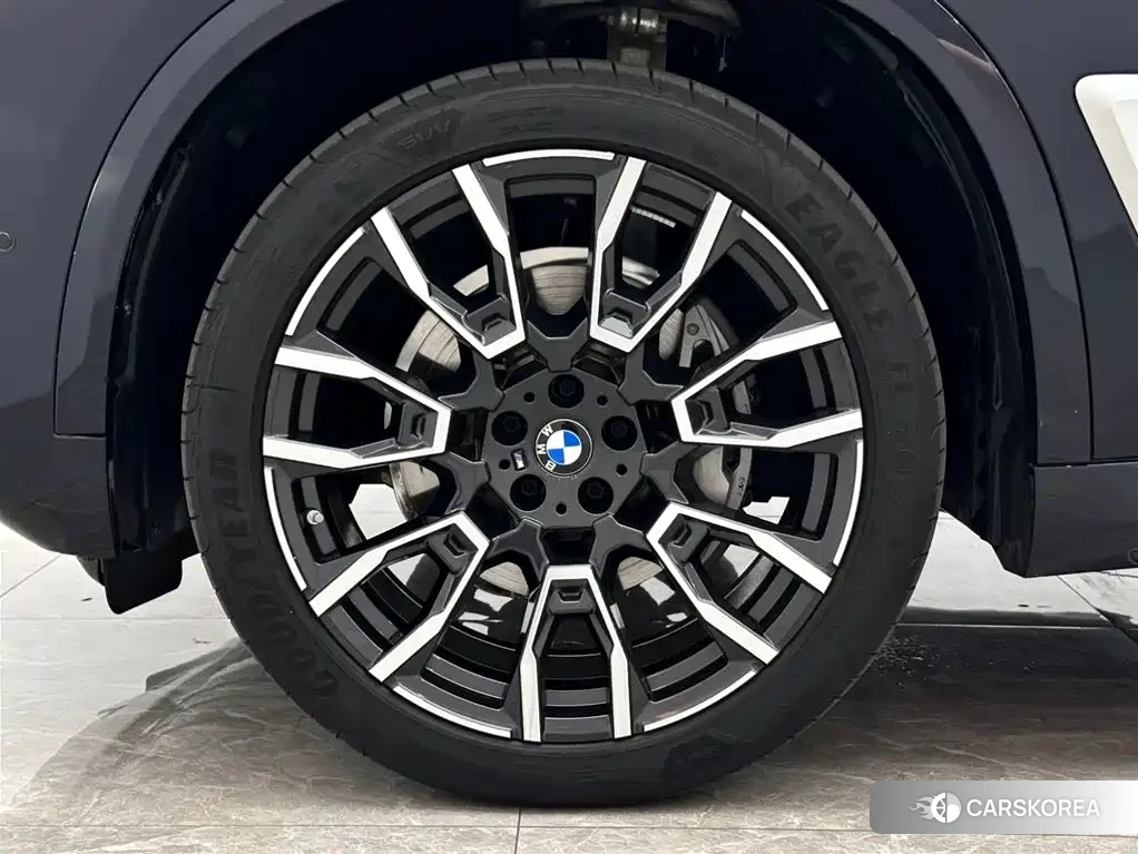BMW X5 id 4606895 из Китая 16
