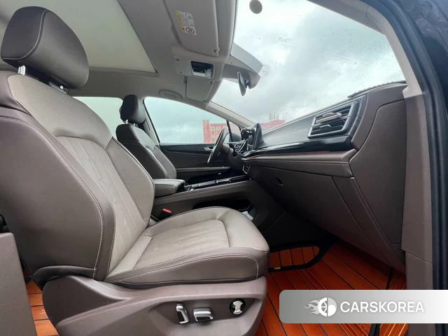Volkswagen Weiran id 4348589 из Китая 20