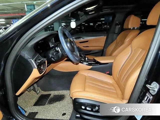 BMW 5 Series (G30) id 3841834 из Кореи 16