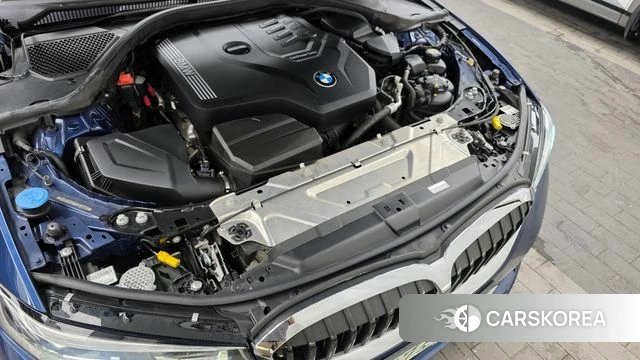 BMW 3 Series (G20) id 4609541 из Кореи 28