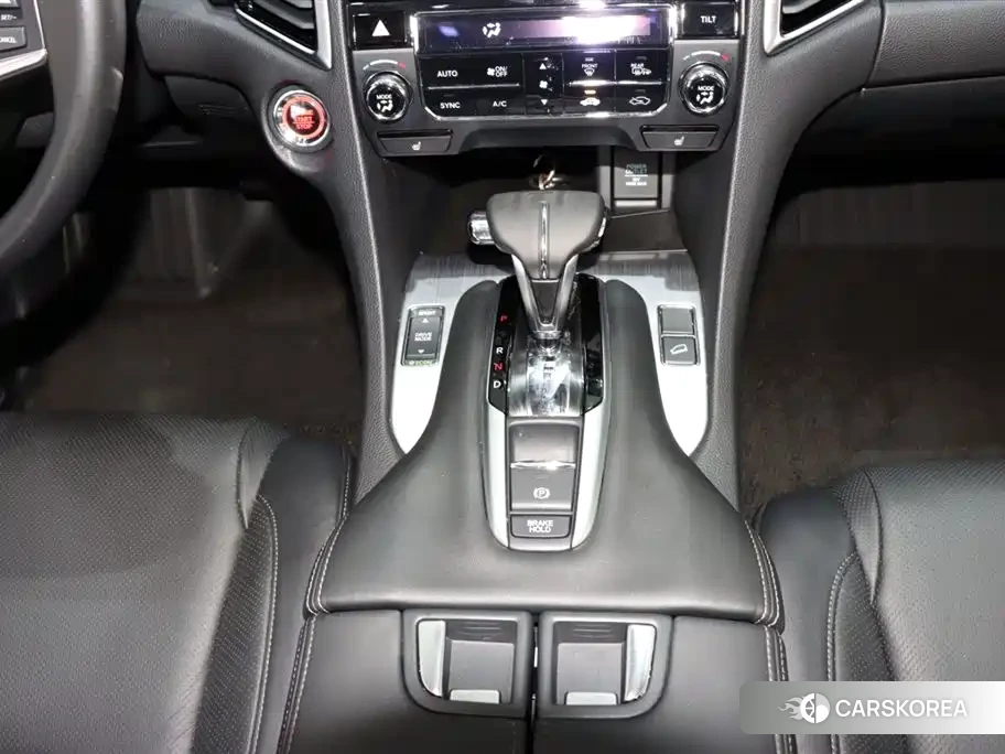 Honda Crown Road id 4628259 из Китая 16