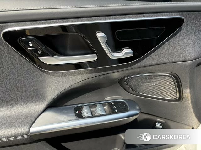 Mercedes-Benz Class C id 4217374 из Китая 21