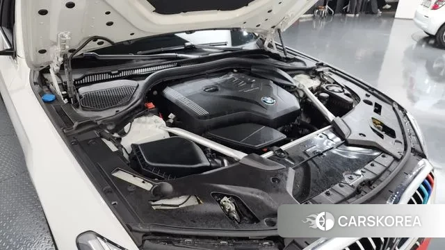 BMW 5 Series (G30) id 3389829 из Кореи 16