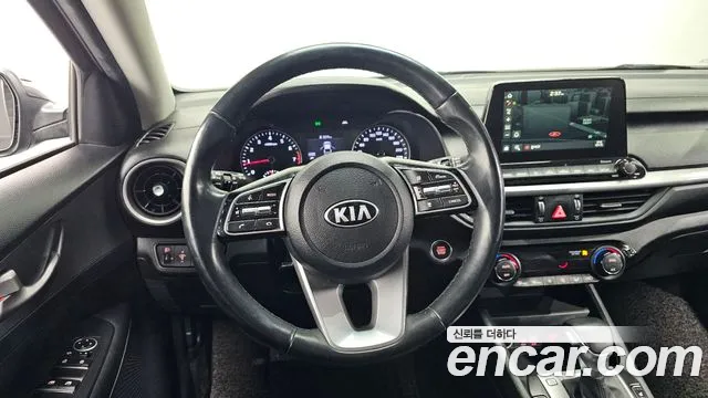 Kia Come New K3 id 2516846 из Кореи 16