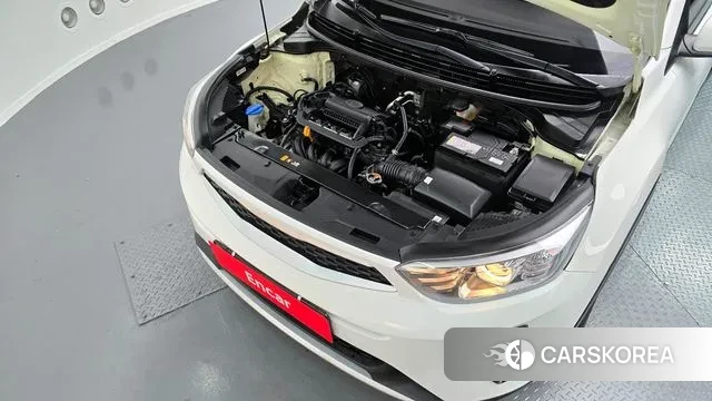 Kia Stonic id 3439871 из Кореи 16