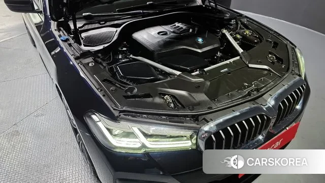 BMW 5 Series (G30) id 3597368 из Кореи 16