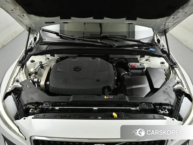 Volvo V60 Cross-Country 2nd Generation id 4754902 из Кореи 16