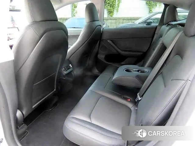 Tesla Model Y id 3585612 из Кореи 16