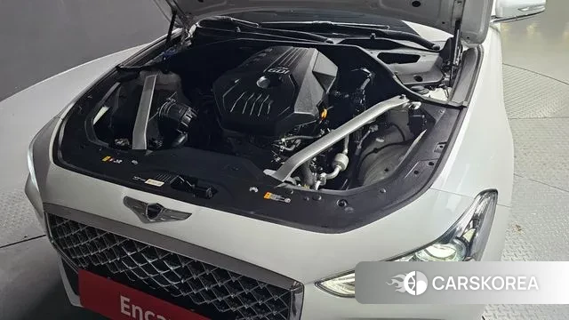 Genesis G70 id 3084782 из Кореи 16