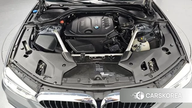 BMW 5 Series (G30) id 3024731 из Кореи 16