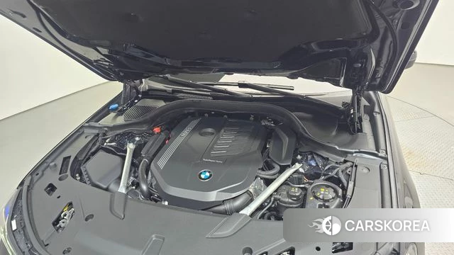 BMW 6 Series GT (G32) id 4753103 из Кореи 27
