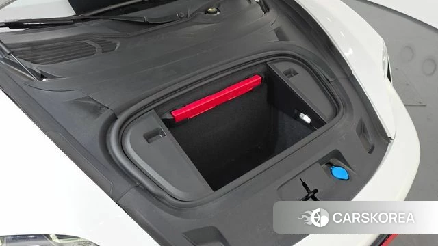 Porsche Taycan id 4731528 из Кореи 16