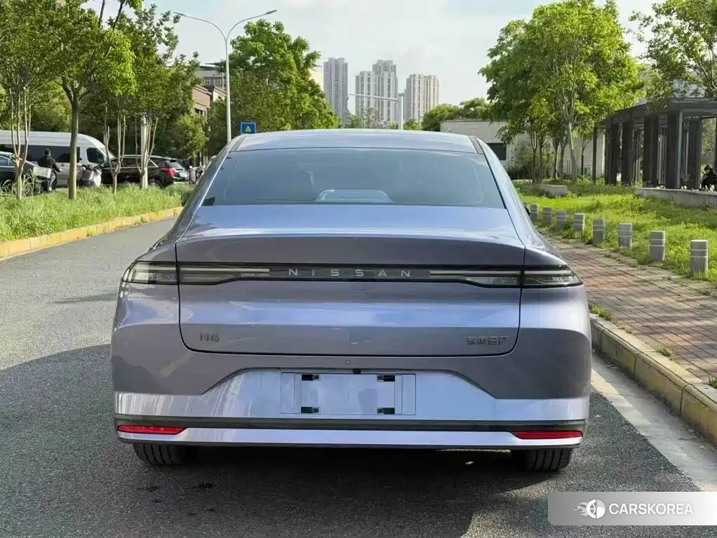 Nissan N6 id 4606935 из Китая 8