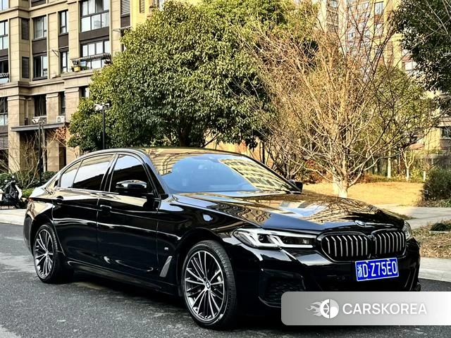 BMW 5 series 2023 Черный из Китая, фото 6