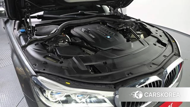 BMW 7 Series (G11) id 4689445 из Кореи 29
