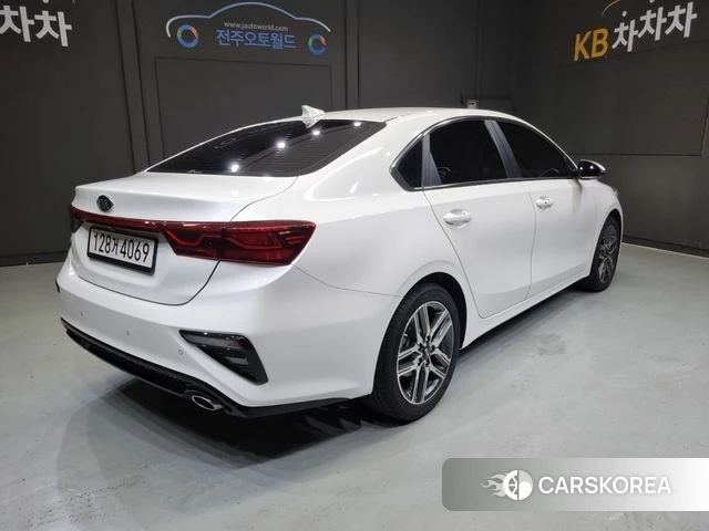 Kia Come New K3 id 4625515 из Кореи 16