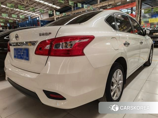 Nissan Xuan Yi 2023 Белый из Китая, фото 6