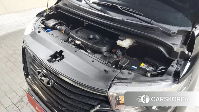 Hyundai The New Grand Starex id 3060024 из Кореи 16