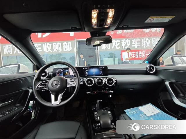 Mercedes-Benz Class A 2023 Белый из Китая, фото 6