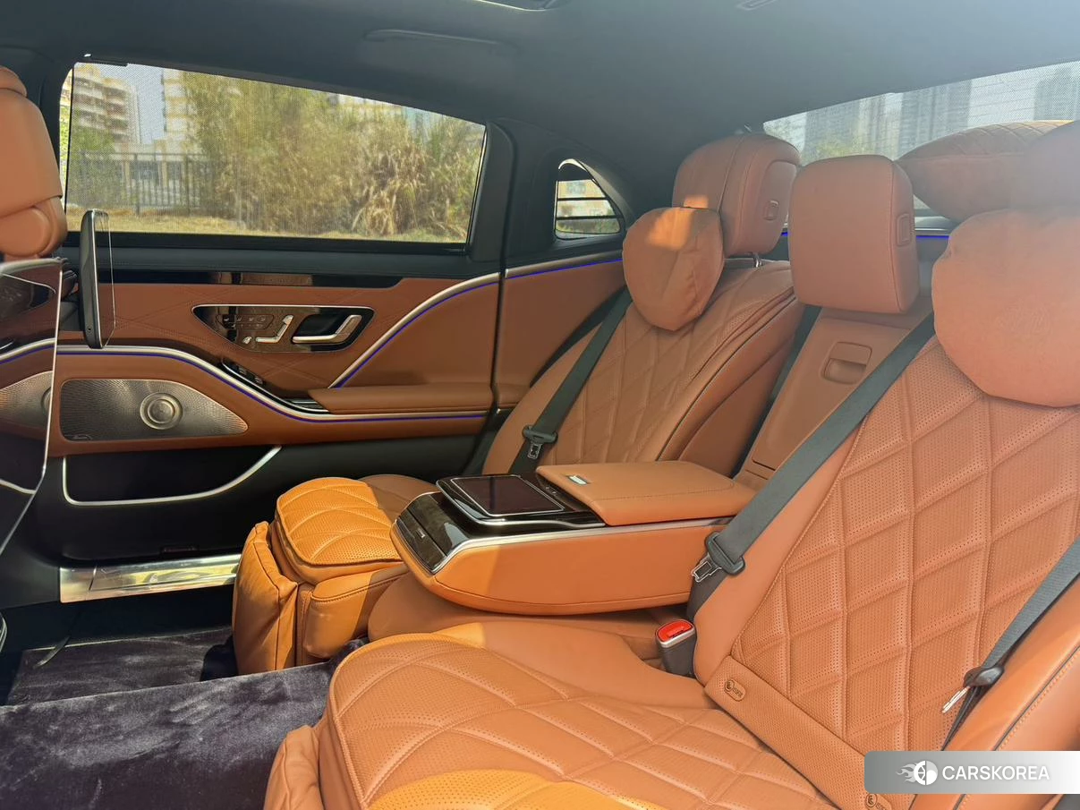 Mercedes-Benz Maybach S-class id 4461859 из Китая 10
