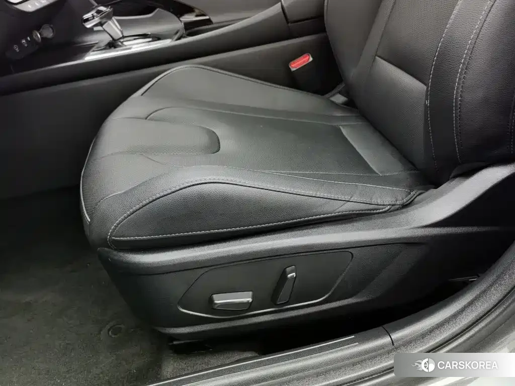 Hyundai Elantra id 4653917 из Китая 20