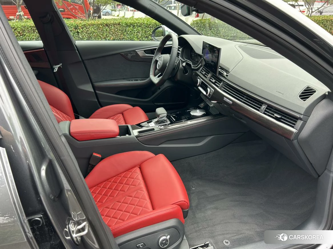 Audi S4 id 4514903 из Китая 12