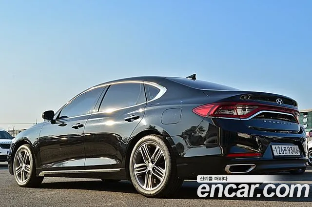 Hyundai Grandeur IG id 2223239 из Кореи 16