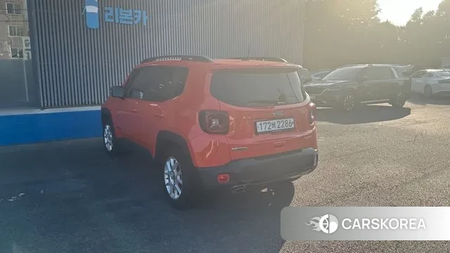 Jeep Renegade id 3253749 из Кореи 14