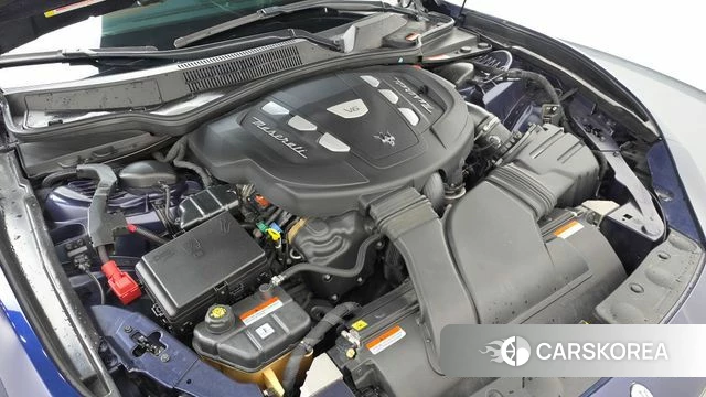 Maserati Ghibli id 4550896 из Кореи 32