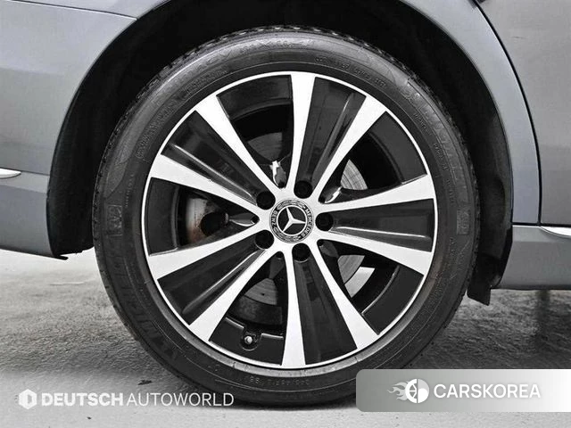 Mercedes-Benz E-Class W213 id 3879590 из Кореи 16