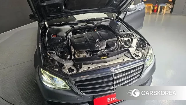 Mercedes-Benz E-Class W213 id 3736748 из Кореи 16