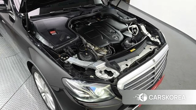 Mercedes-Benz E-Class W213 id 4751091 из Кореи 16