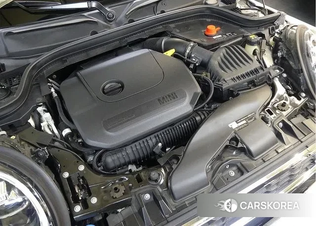 Mini Cooper S id 3226392 из Кореи 16